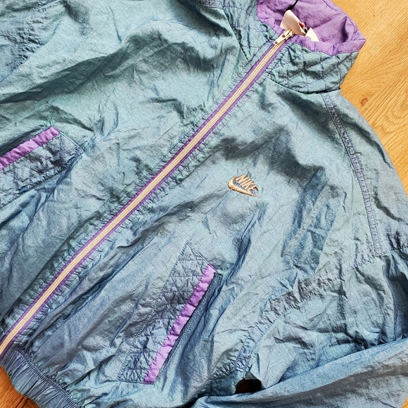 Vnt Nike retro SKU435 - Picture 2 of 5